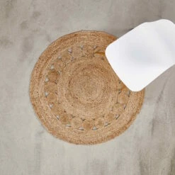 Hanf-Teppich Mit Lochmuster Ø110cm ALL NATURE In Natur -Butlers butlers hanf teppich mit lochmuster o110cm all nature in natur 4