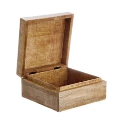 Truhe Mit Schnitzerei L 17 X B 17cm TREASURE In Hellbraun-Gold 10 Truhe Mit Schnitzerei L 17 X B 17cm TREASURE In Hellbraun-Gold -Butlers butlers truhe mit schnitzerei l 17 x b 17cm treasure in hellbraun gold 4