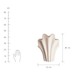 Vase Höhe 46cm SHELL In Beige -Butlers butlers vase hohe 46cm shell in beige 2